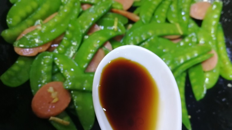 Sautéed Snow Peas and Sausages