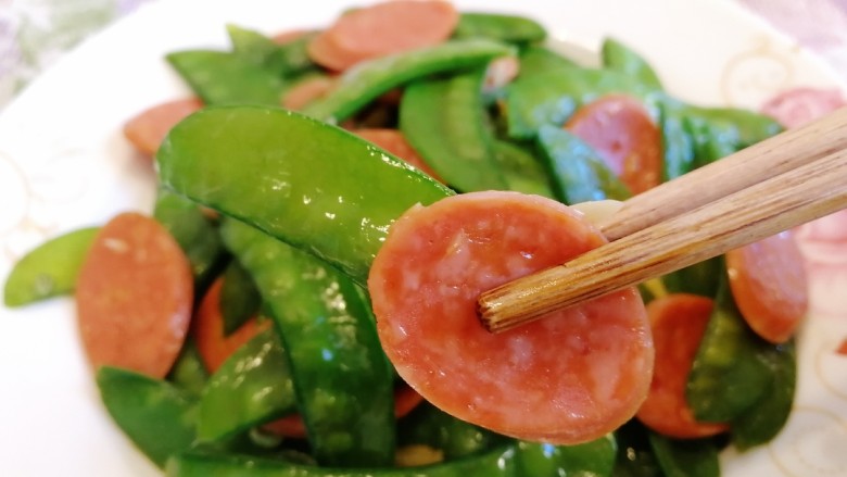 Sautéed Snow Peas and Sausages