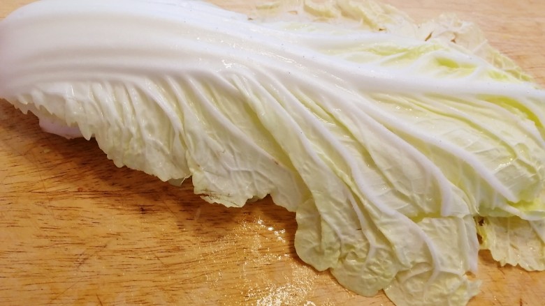 Chinese cabbage and scrambled eggs