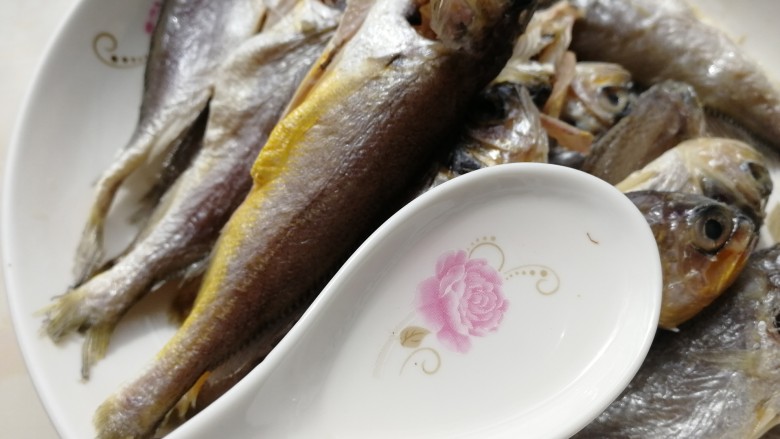 香Spicy yellow croaker