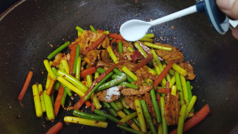 Twice-cooked Pork with Garlic Moss