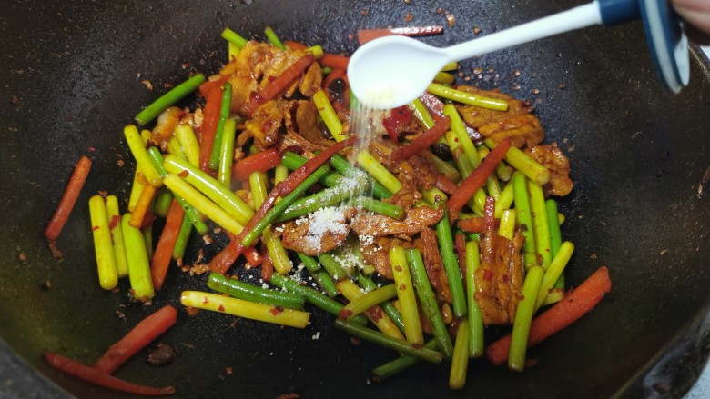 Twice-cooked Pork with Garlic Moss