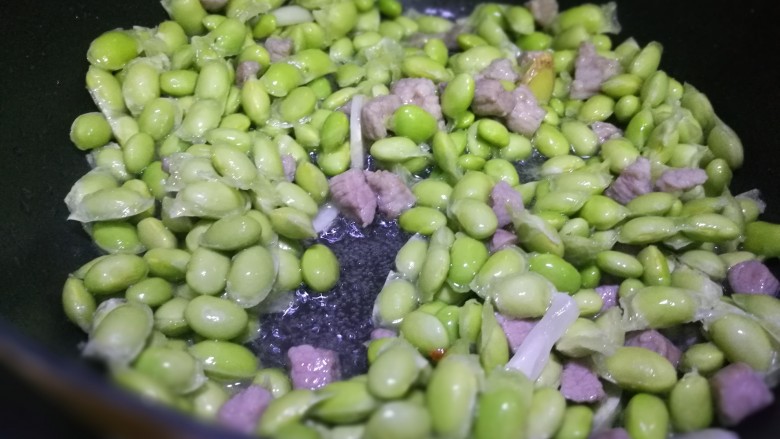 Fried diced pork with edamame and rice