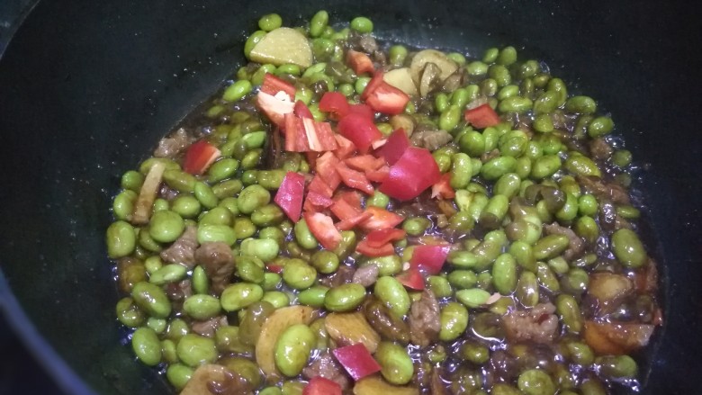 Fried diced pork with edamame and rice