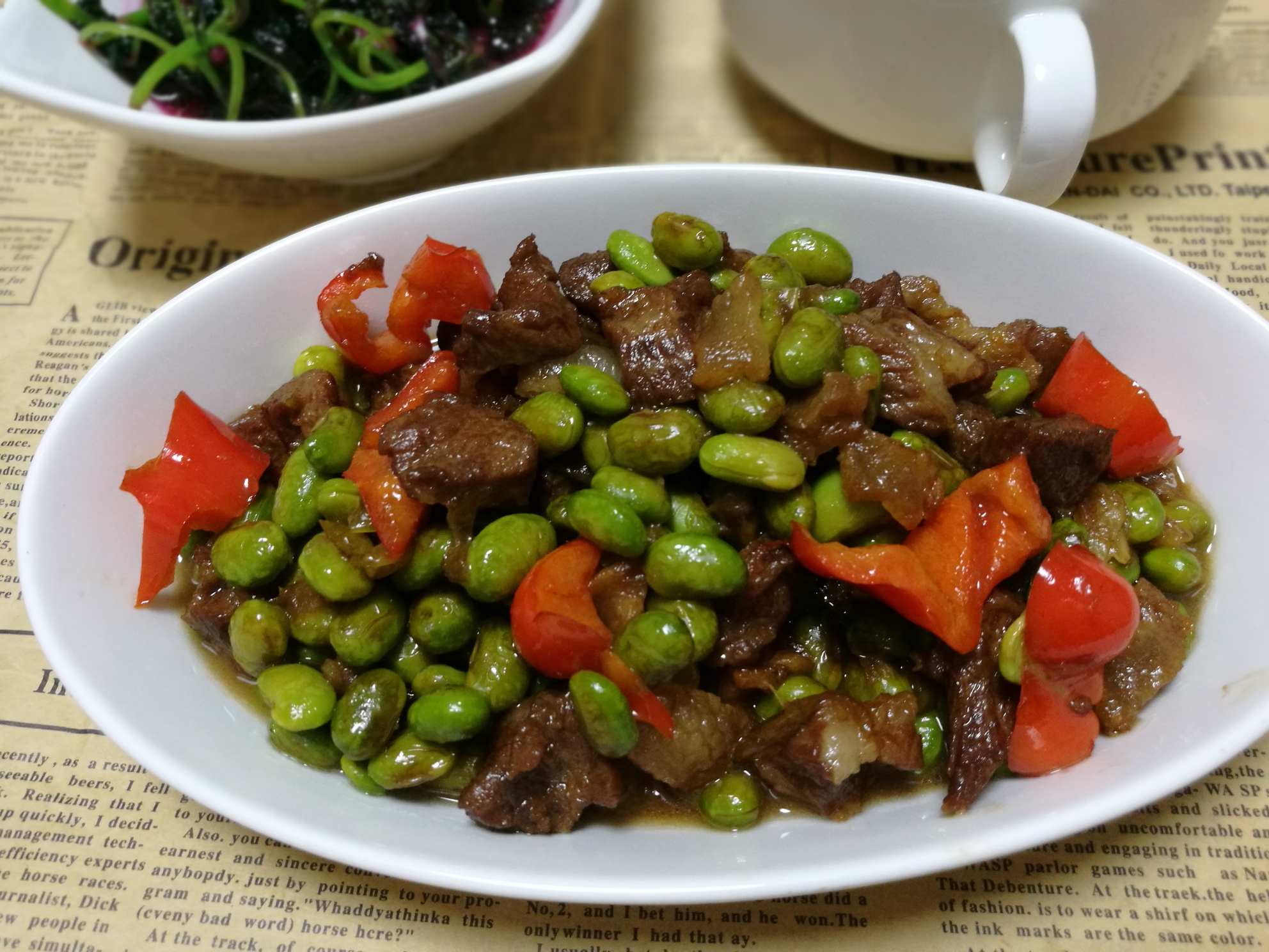 Stir-fried diced pork with edamame rice