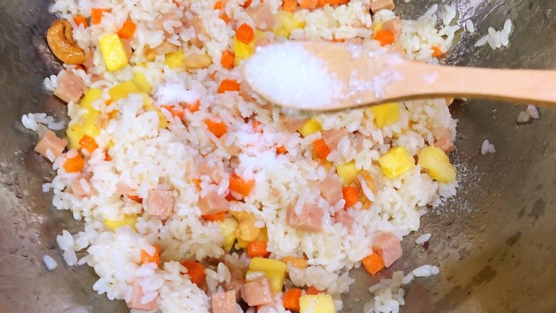 Thai Pineapple Rice