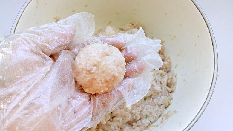 Steamed Lotus Root Balls