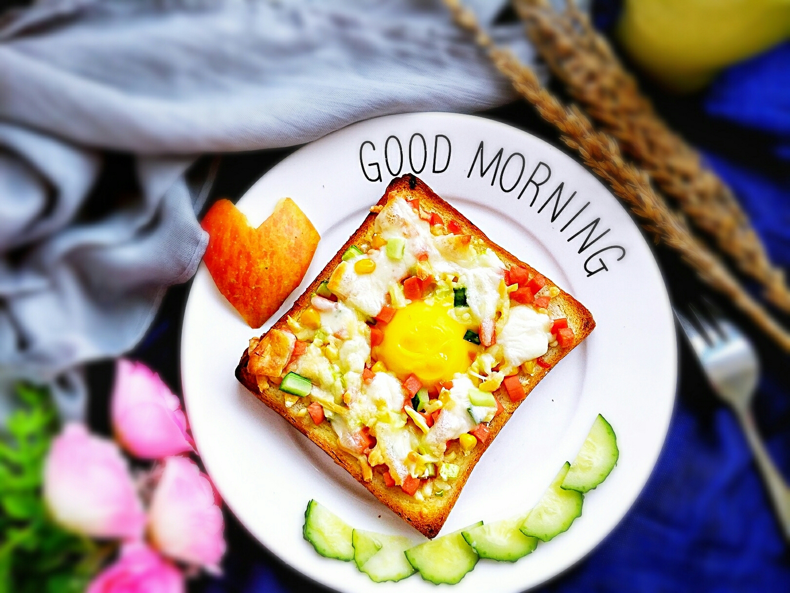 #floraltoast#+Toast colorful egg pizza