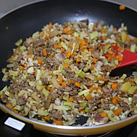 #打 Workers的healthy meal#low calorie and less oil healthy dinner ~Illustration of how to make fried rice with beef and mixed vegetables 9