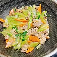 # Zero belly burden to eat late night snack#How to cook fried meat with green bamboo shoots Illustrated 11