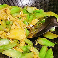 #Father's Day, cook a dish for Dad#Luffa Stir-fried Illustration of how to make eggs 9