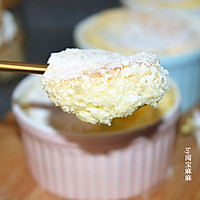 French dessert soufflé - Changdibao Man CRTF32K oven trial Illustration of how to do it 17