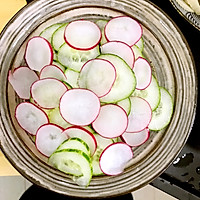 Chongqing Spicy Salad Cucumber Cherry Radish-Refreshing Drinks# Wei Ai’s recipe for eating and traveling# 3