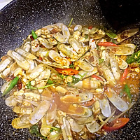 Fresh-flavored and spicy stir-fried razor clams - Illustration of how to go with wine # Single Pick Summer # 18