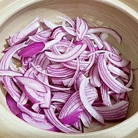 Illustration of how to make spicy beef, cabbage and tofu hot pot 3