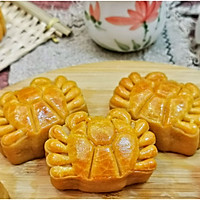 Internet celebrity crab mooncakes - Cantonese custard filling recipe illustration 27