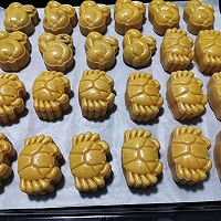 Internet celebrity crab mooncakes - Cantonese custard filling recipe 17