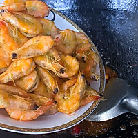 Illustration of how to make finger-sucking spicy shrimp 12