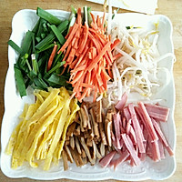 Old Beijing stir-fried vegetables - the most fashionable mix and match in spring Illustration of how to make #伟爱while eating and traveling# 4