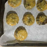 Illustration of the first experiment of Cantonese-style bean paste mooncakes 9