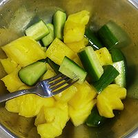 #This week's hot list#Refreshing snacks in summer- -Illustration of how to make pineapple and cucumber 6