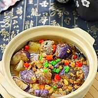 Cantonese cuisine-salted fish and eggplant stew (with eggplant not greasy) Tips) Illustration of how to do it 14