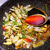 Spicy and spicy stir-fried razor clams-dishes to go with wine# Single Pick Summer# Illustration of how to do it 16