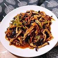 Classic Sichuan cuisine with fish-flavored shredded pork as a side dish (children's home-cooked version) Illustration of how to make a quick home-cooked fish-flavored shredded pork dish 11