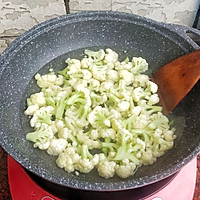 # Wash your hands for soup# Illustration of home-cooked cauliflower 5