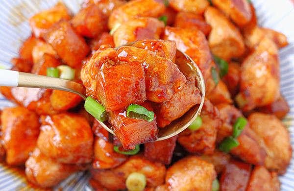 Fried potatoes and fried chicken