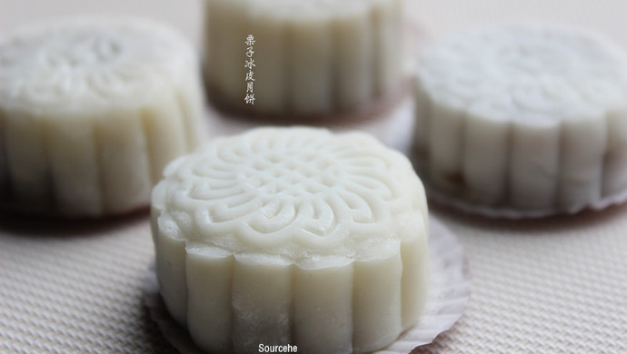 Chestnut Snowskin Mooncake