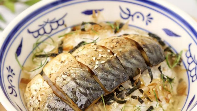 Norwegian mackerel with rice