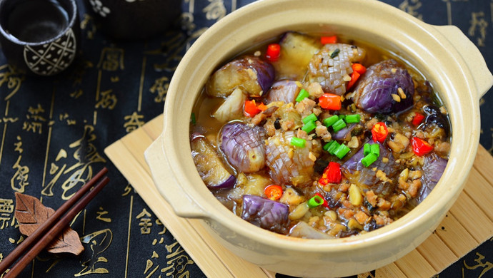 Salted fish and eggplant stew