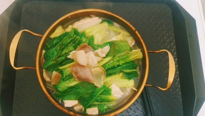 Bacon and Coriander Root Hot Pot