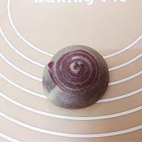 Purple sweet potato spiral egg yolk cake (with salty egg white, no waste method) ) Illustration of how to do it 12