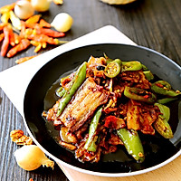 Sichuan Cuisine - Illustration of Twice-cooked Pork with Green Pepper 12