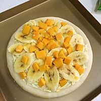 Banana Mango Pizza Recipe Illustration 5