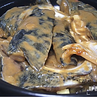 Cantonese cuisine ~ Illustration of how to make baked fish head in pot 6