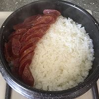 Cantonese Sausage Claypot Rice Recipe Illustration 7