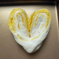 #2022Baking Cuisine Competition Baking Group Semi-final#Nostalgic Heart-Shaped Coconut Illustration of how to make bread 14