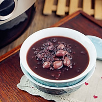 Illustration of how to make black rice, peanut and red bean porridge 5