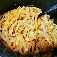 The fried rice noodles at the late-night snack stall are super delicious. Illustration of how to do it 6