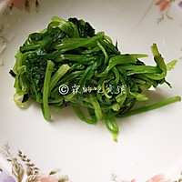 Illustration of how to make spinach with mustard 3