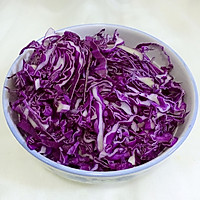 Illustration of how to make cold purple cabbage 2