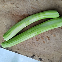 #我healthdaily-away from autumn dryness#eating loofah in autumn Eliminate dryness and fight viruses: Illustration of how to make stir-fried loofah with dried shrimps 1