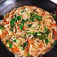 Illustration of home-style soup noodles 11