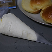 #FreecreativeBread# Milky, soft and sweet, thick Illustration of how to make butter brioche bread 16