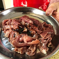 Soul of Sichuan Cuisine - Illustration of how to make fish-flavored shredded pork 2