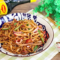 Chef style Cantonese cuisine breakfast snack late night barbecued pork fried rice noodles#food Meikelexiangmaggi# recipe illustration 13