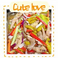 The soulful way to eat chicken feet - pickled peppers are a must-have for late night snacks Illustration of how to make chicken feet 6